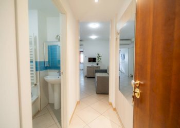Two-room apartment Via Paganini, San Benedetto del Tronto - photo 4