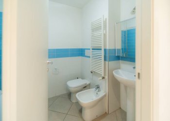 Two-room apartment Via Paganini, San Benedetto del Tronto - photo 10