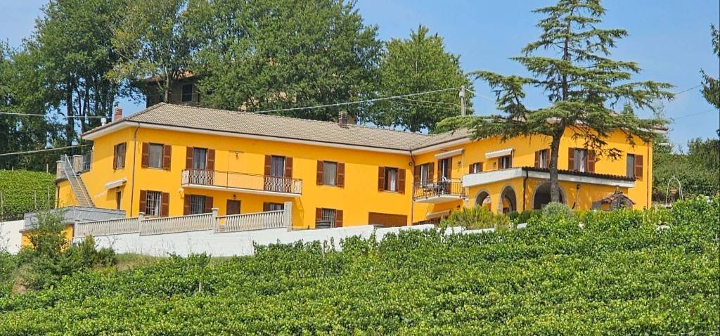 Facciata - Rustico via Bionzo, Calosso - foto 1