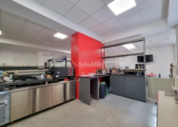 Pizzeria Via A. De Gasperi 12, Catanzaro - foto 12