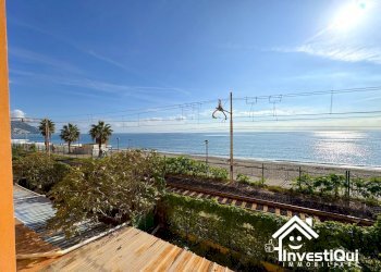 FRONTE MARE - Appartamento Via XXV Aprile 189, Pietra Ligure - foto 5