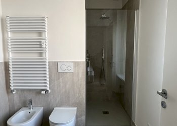 Bagno - Quadrilocale Via Piero Gobetti, 10, Torino (zona Centro) - foto 13