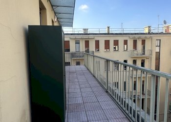 Terrazzo - Quadrilocale Via Piero Gobetti, 10, Torino (zona Centro) - foto 16