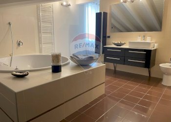 Villa Unifamiliare Via Bloch, Spirano - foto 14