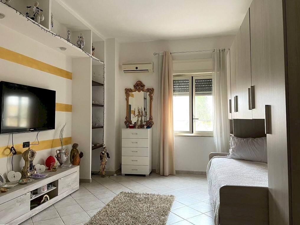 Three-room apartment Corso Italia, Carini - photo 2