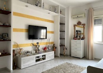 Three-room apartment Corso Italia, Carini - photo 1
