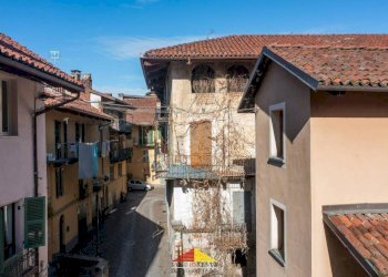 Casa indipendente via Monte di Pietà, 10, Saluzzo - foto 4