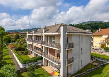 Vista - Appartamento via Provinciale Saluzzo, 17, Verzuolo - foto 2