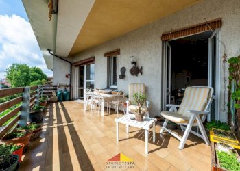 Balcone - Appartamento via Provinciale Saluzzo, 17, Verzuolo - foto 3