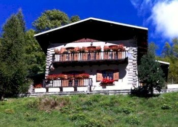 Facciata - Villa Frazione Maddalena, Pontechianale - foto 3