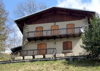 Facciata - Villa Frazione Maddalena, Pontechianale - foto 4