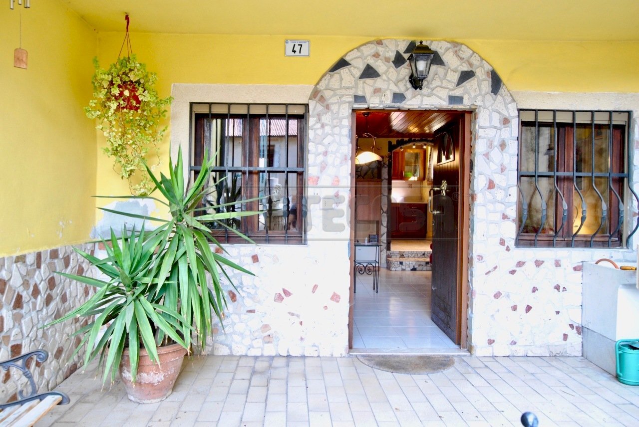 esterno - Casa semi indipendente via capitello 47, Brogliano - foto 1