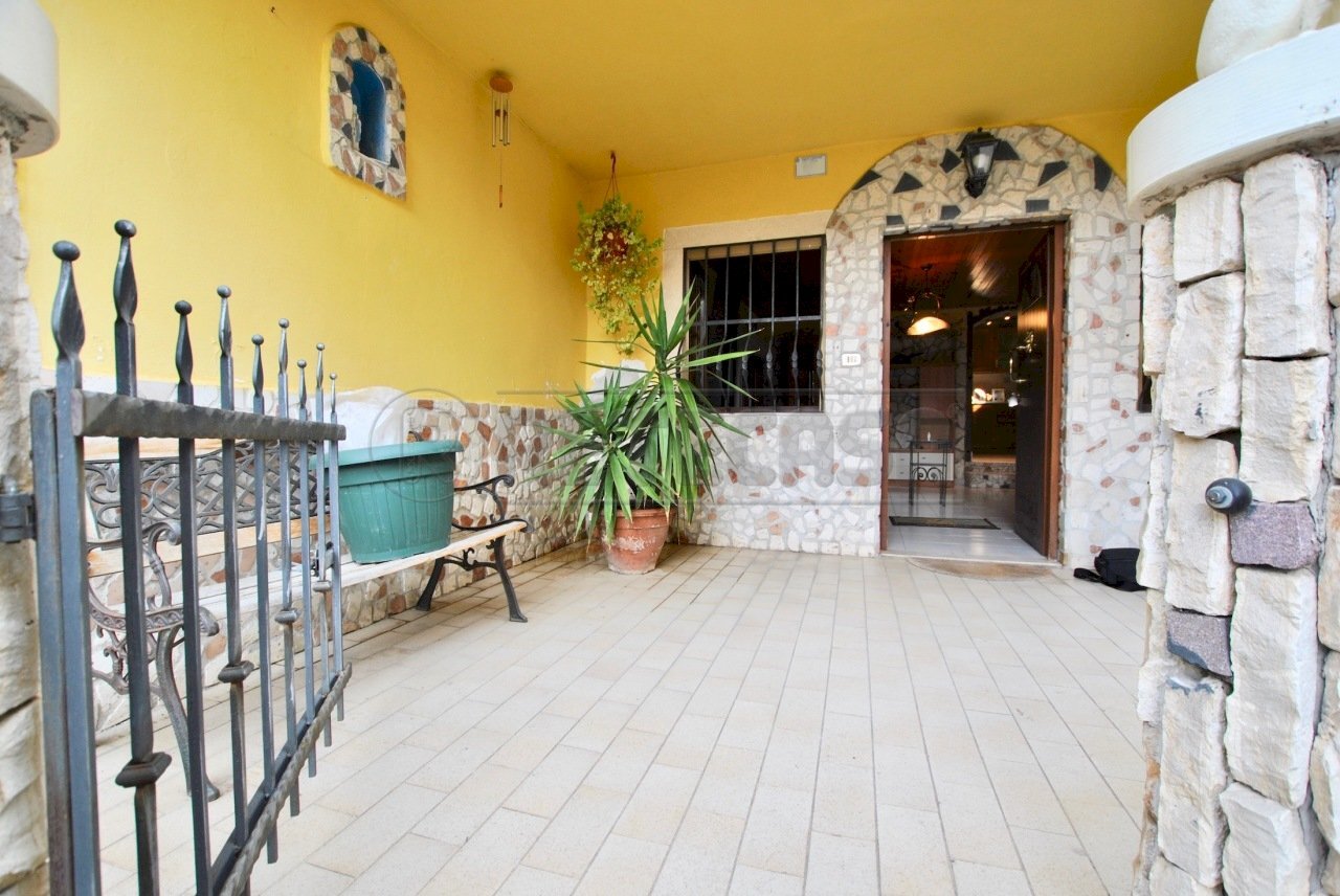 ingresso - Casa semi indipendente via capitello 47, Brogliano - foto 2