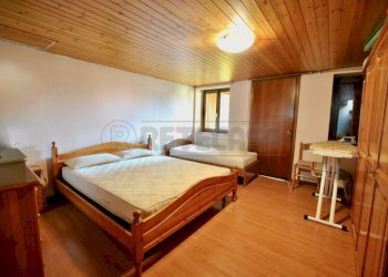 camera da letto - Casa semi indipendente via capitello 47, Brogliano - foto 14