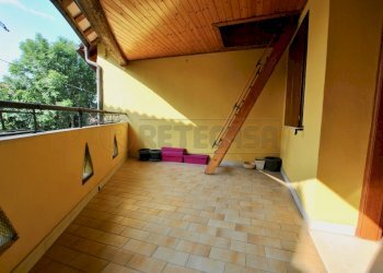 terrazzo - Casa semi indipendente via capitello 47, Brogliano - foto 15