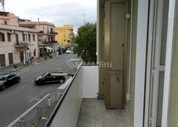 balcone - Appartamento Via Recanati, Roma - foto 11