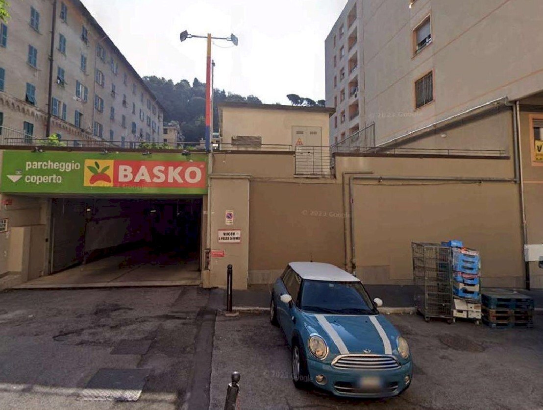 foto3-page-001.jpg - Box Via Alizeri 5LR, Genova - foto 3