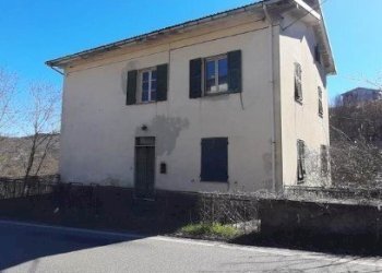 2.jpg - Porzione di casa all'asta Via Gavi 52, Bosio - foto 1