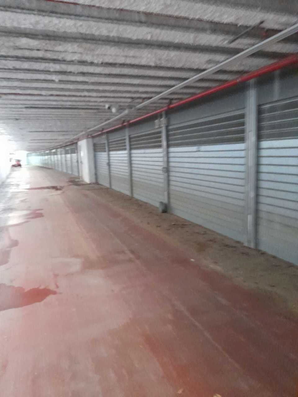 Interni - Box Largo Bastia, Roma - photo 3