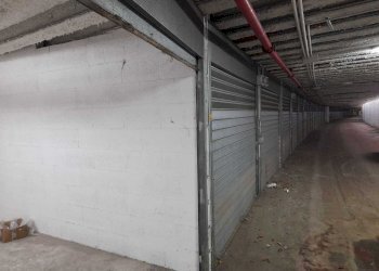 Interni - Box Largo Bastia, Roma - photo 6