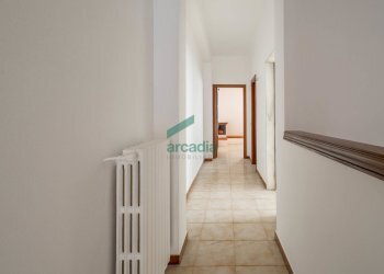 corridoio - Quadrilocale Viale Japigia 42, Bari - foto 17