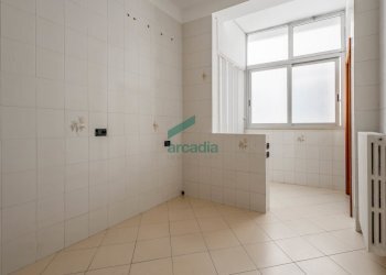 soggiorno - Quadrilocale Viale Japigia 42, Bari - foto 20