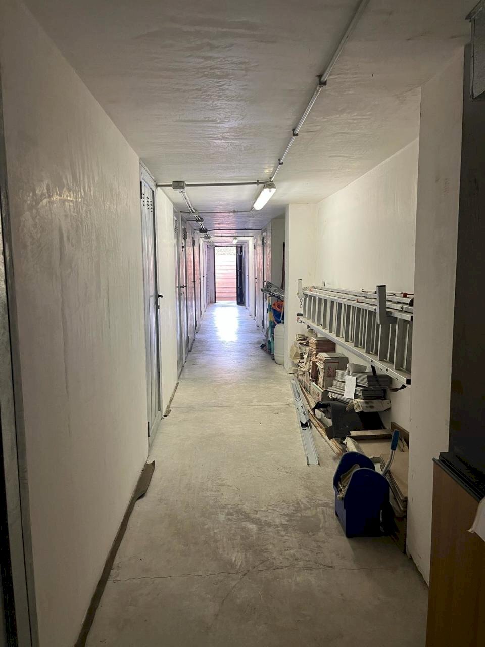 1f04e720-2759-4b07-a550-d40c9a8dd341.jpg - Magazzino Via Molise 27, Fonte Nuova - foto 3