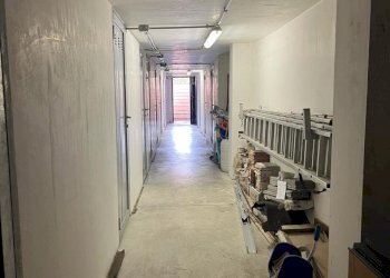 1f04e720-2759-4b07-a550-d40c9a8dd341.jpg - Magazzino Via Molise 27, Fonte Nuova - foto 3