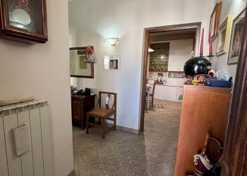 3948a470-2e1c-4955-96da-254d86475ece.jpg - Villa Pisa - foto 18