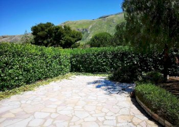 252d2aae8c72b9da277b55dd8aec8808f37a9441.jpg - Villa a Schiera Castellammare del Golfo - foto 4