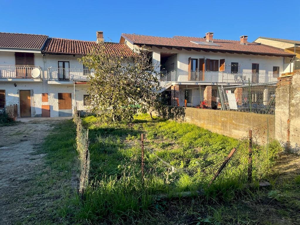 Stabile - Palazzo Caramagna Piemonte - foto 3