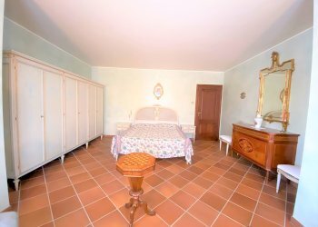 Independent house Sanfrè - photo 30