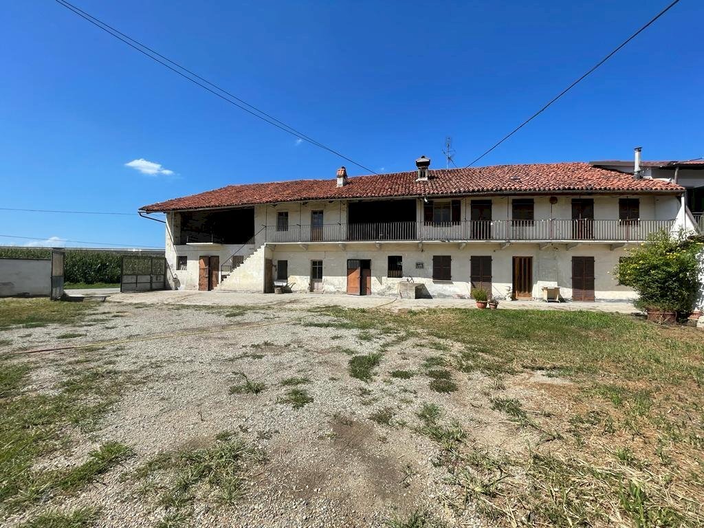 Independent house Caramagna Piemonte - photo 3