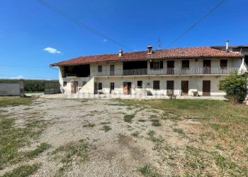 Independent house Caramagna Piemonte - photo 6