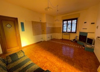 Independent house Sanfrè - photo 11