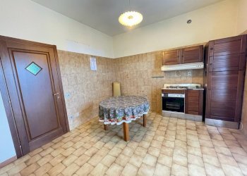 Independent house Sanfrè - photo 19