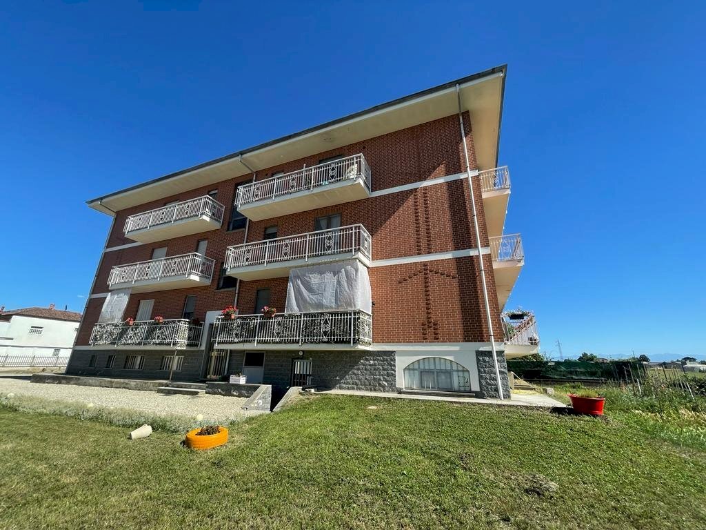 Bilocale Sommariva del Bosco - foto 1