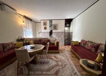 Casa semi indipendente Via Giuseppe Garibaldi, Trecate - foto 1