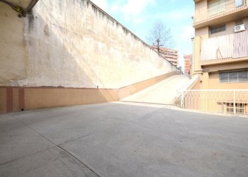 Box Via terni, Torino (zona Madonna Campagna) - foto 2