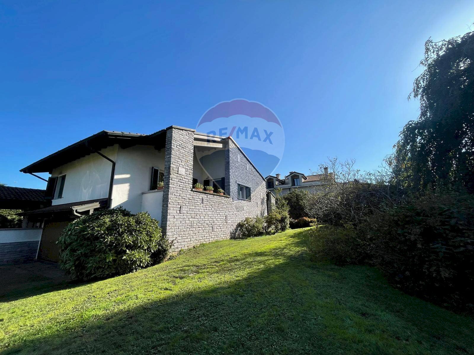 Single Family Villa Via Scalabrini, Fino Mornasco - photo 1