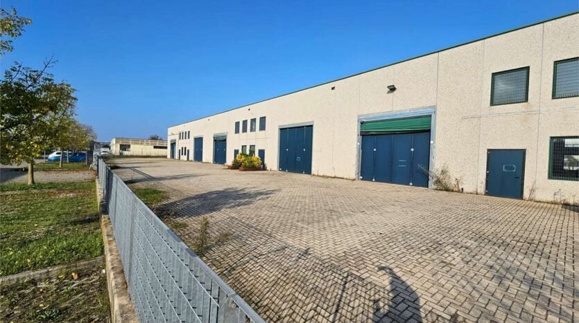 Shed Camposanto - photo 1