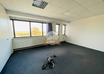 Interno non residenziale - Capannone Sannazzaro de' Burgondi - foto 4