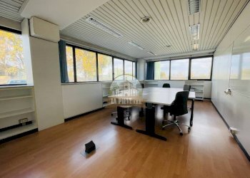 Interno non residenziale - Capannone Sannazzaro de' Burgondi - foto 18