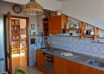 18LAZ.jpg - Appartamento Sarzana - foto 12