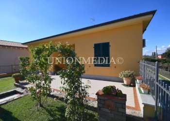 27 villa indipendente castelnuovo magra la spezia. - Villa Via canaletto, Castelnuovo Magra - foto 2