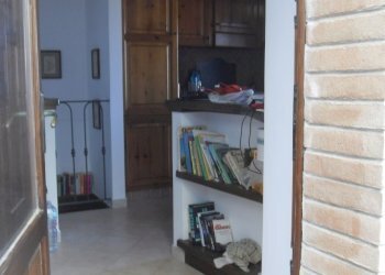 11 Ingresso primo piano.JPG - Villa Via Dante, Bova - foto 11