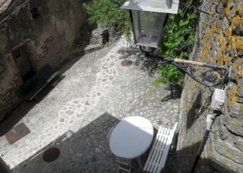 8 Piazzetta davanti casa.JPG - Villa Via Dante, Bova - foto 16