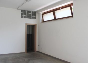 4.JPG - Box Via Ferro di Cavallo 83A, Lanciano - foto 3