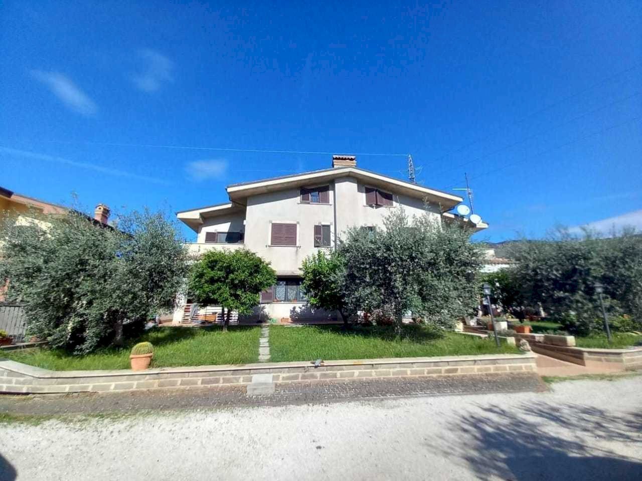 WhatsApp Image 2024-10-21 at 12.58.13.jpeg - Villa Via Campolimpido, Tivoli - photo 2