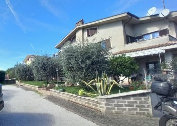 WhatsApp Image 2024-10-21 at 13.02.04 (1).jpeg - Villa Via Campolimpido, Tivoli - photo 6